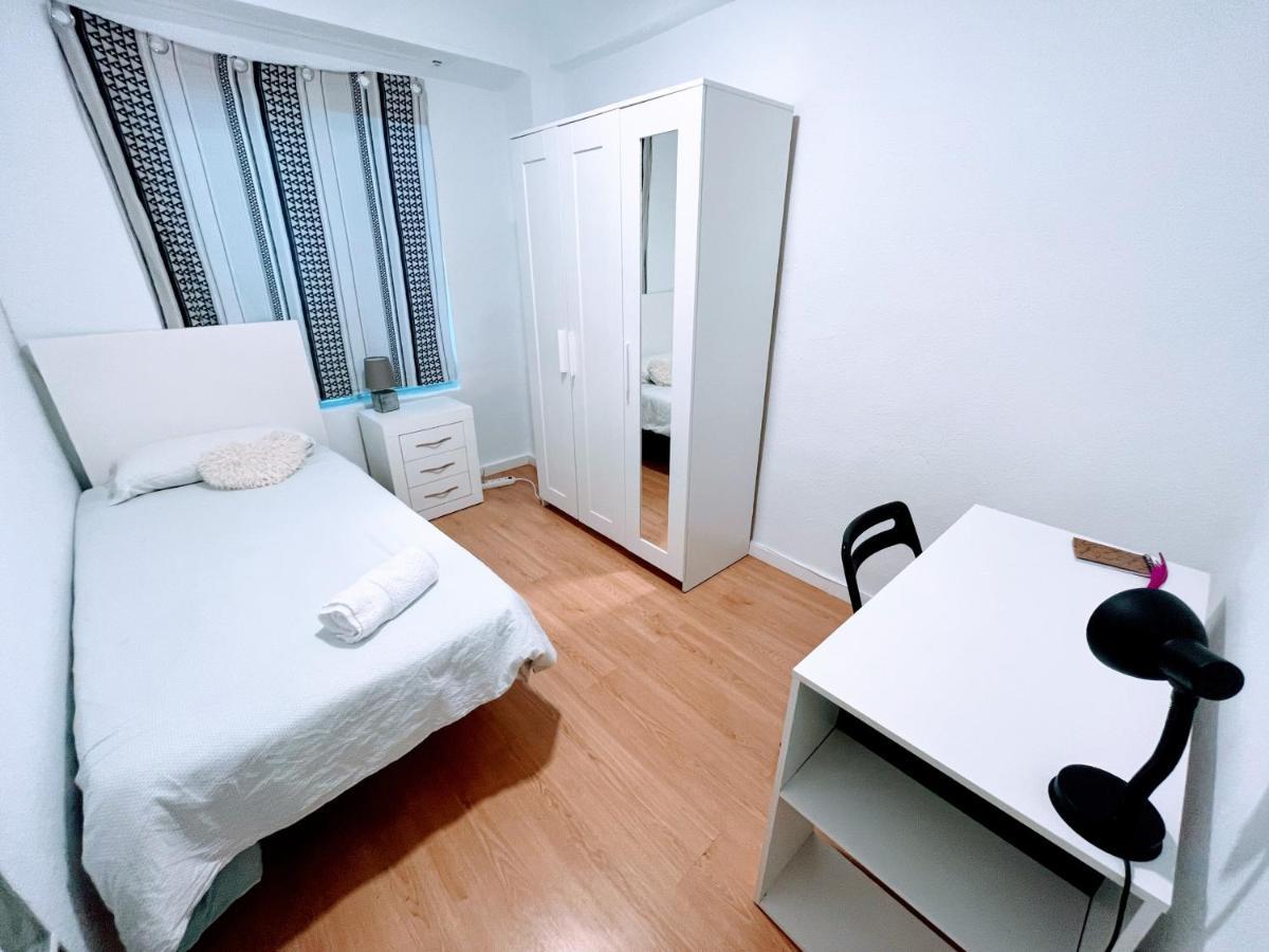 Valencia Apartament Encantador Apartment Екстериор снимка